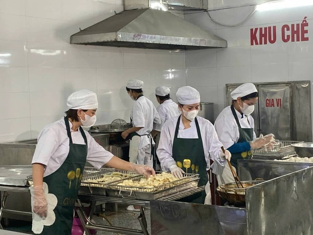 Vì sao hơn 5 triệu hộ kinh doanh 'mãi không chịu lớn'?