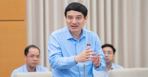 Ngân sách cần bổ sung 8.200 tỷ đồng để mở rộng diện miễn học phí