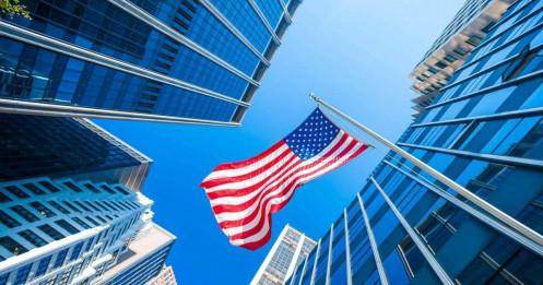 Kinh tế Mỹ lao dốc dưới tay Trump: Người dân mất niềm tin, lo sợ suy thoái!
