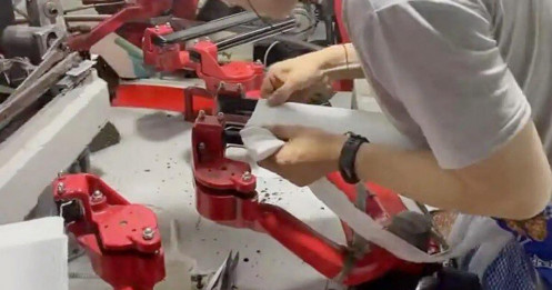 Chàng trai 9x kiếm hơn 1.000 tỉ/năm nhờ bán thứ “chị em thấy là mê”