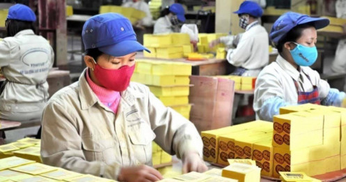 Công ty bán vàng mã lãi thấp nhất hơn 12 năm