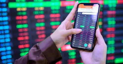 F0 và cú tát tỉnh mộng từ cơn lốc mang tên… thuế