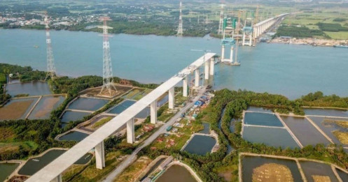 Cầu Phước Khánh trên cao tốc Bến Lức - Long Thành thi công trở lại