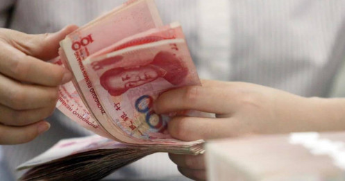USD "lao dốc không phanh", Trung Quốc "siết chặt" ổn định tiền tệ khu vực.