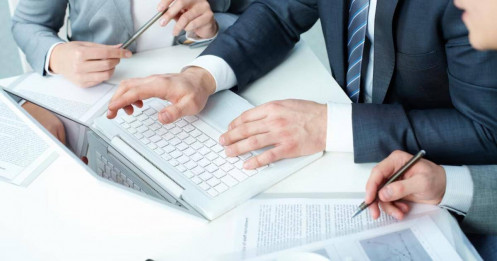 Xuất hiện tín hiệu " kéo rồi xả"?