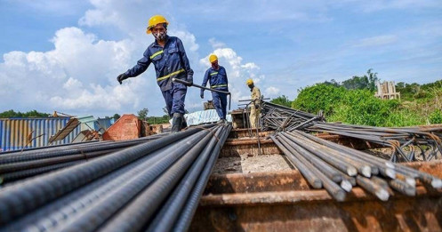 Đầu tư công nghẽn mạch: Ai đang kìm chân dòng vốn?