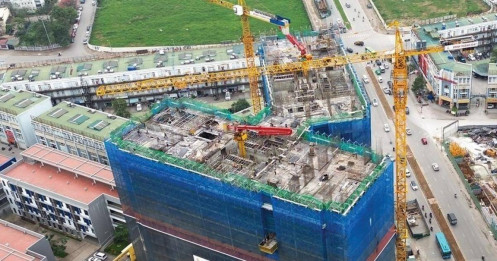 Nhà thầu xây dựng bận rộn trở lại