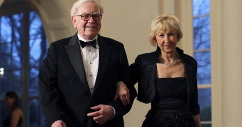 Bí quyết giữ hạnh phúc hôn nhân từ Warren Buffet: "Muốn lâu bền, hãy tìm người có kỳ vọng thấp!"