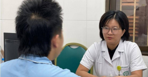 Nhập viện vì nghiện gỡ chứng khoán