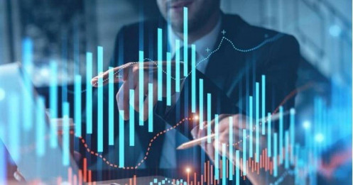 Khối ngoại đua nhau gom hàng, VnIndex tái lập 1.300 điểm