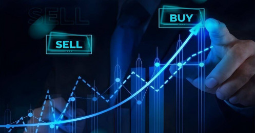 Chứng khoán hôm nay: Sell in may - Vì sao nhiều người đang âm thầm chốt lời GVR, PHR, FPT, VIC, VTP?