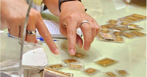 Người dân mua, bán vàng miếng SJC tại điểm trái phép sẽ bị xử phạt