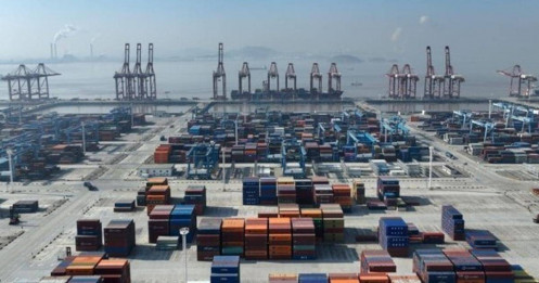 Lượng đặt hàng container từ Trung Quốc đến Mỹ tăng mạnh trở lại