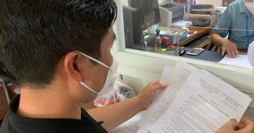 Khổ sở xin xác nhận độc thân để mua bán nhà đất