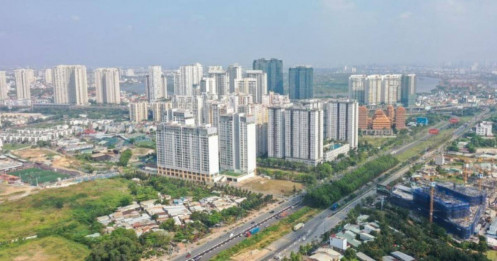 Doanh nghiệp địa ốc 'lệch pha': Lãi 'tượng trưng', nợ 'gồng mình' trả.