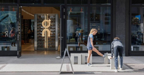 On -"Ngựa ô Thụy Sĩ" thách thức ngôi vương Nike và Adidas