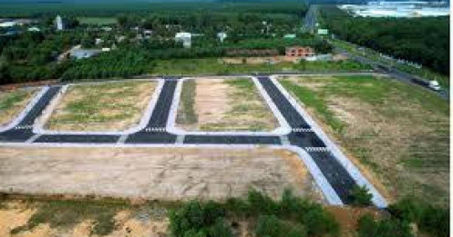 Giao dịch đất nền tăng nhiệt: Đừng để "sốt ảo" nhấn chìm!