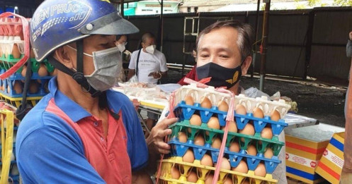 Thực hư thông tin sản xuất trứng gà giả ở Việt Nam?