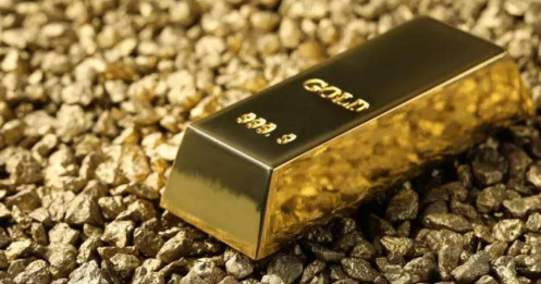 Moody’s hạ tín dụng Hoa Kỳ – Vàng trở lại vị thế “tiền tệ cuối cùng” trong chu kỳ khủng hoảng nợ toàn cầu