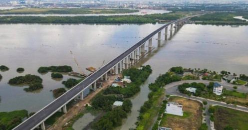 Cầu Nhơn Trạch nối TP HCM - Đồng Nai sẽ khai thác cuối tháng 6