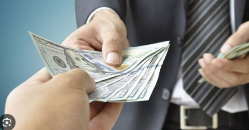 7 DN sắp trả cổ tức bằng tiền, cao nhất 40%