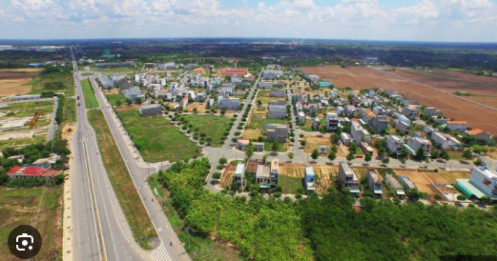 [VIDEO] Chuyên gia BĐS nói về đổi một căn nhà nhỏ ở trung tâm lấy cả một tài sản tương lai ở vùng ven?