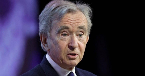 Ông chủ LVMH khuyên châu Âu nhượng bộ Mỹ