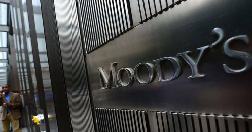 Moody’s hạ xếp hạng tín nhiệm Mỹ, nhà đầu tư không nên chủ quan