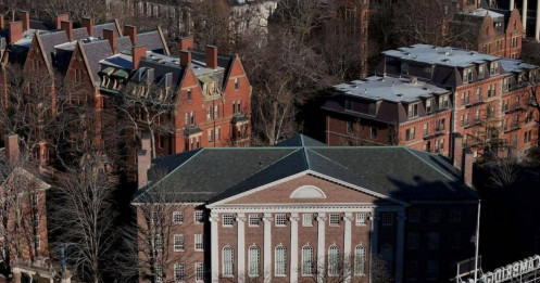 Harvard kiện chính quyền Trump sau lệnh cấm tuyển sinh viên quốc tế