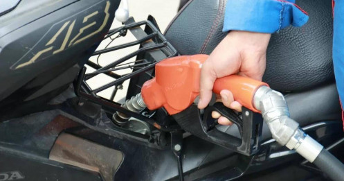 Giá xăng dầu hôm nay 24/05/2025: Giá dầu tăng trở lại