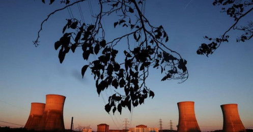 Ông Trump ký sắc lệnh khôi phục sức mạnh năng lượng hạt nhân của Mỹ