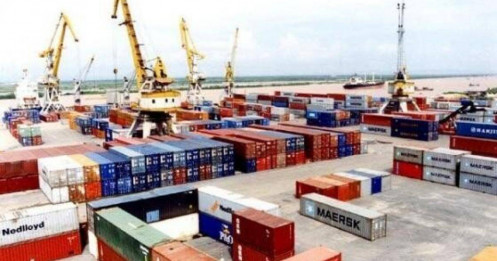 PRC tăng phi mã 185% – bán sạch, gom mạnh: Ai đứng sau sóng giá?