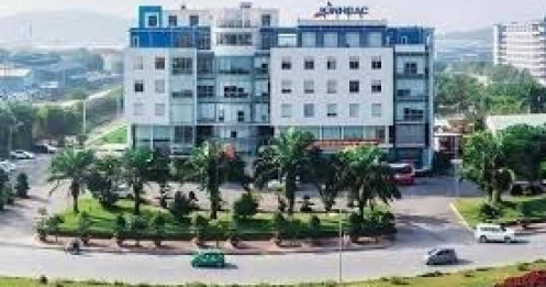 Từ thế độc tôn đến thế trận mới: "Ông vua" khu công nghiệp cũng phải xoay trục