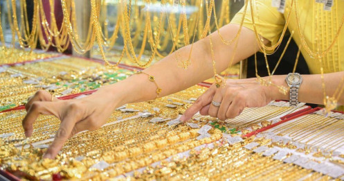 Giá vàng hôm nay 26/5/2025 bật tăng giữa làn sóng bất ổn toàn cầu