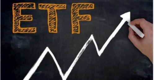 Dự báo cơ cấu ETF quý 2: Dòng tiền dồn mạnh vào nhóm ngân hàng và tiêu dùng