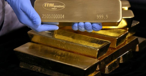 Người siêu giàu đổ xô gửi vàng tại Singapore giữa bất ổn toàn cầu