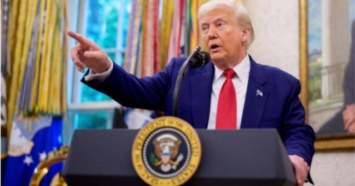 Ông Trump cấm bán phần mềm thiết kế chip cho Trung Quốc