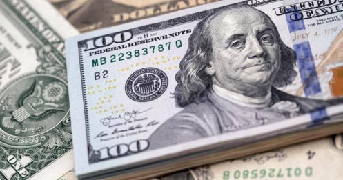 Thuế quan Trump "gặp khó": USD "tận dụng thời cơ" để "vượt sóng"?