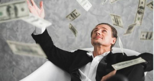 Người giàu thực nghĩ gì về người giàu giả?