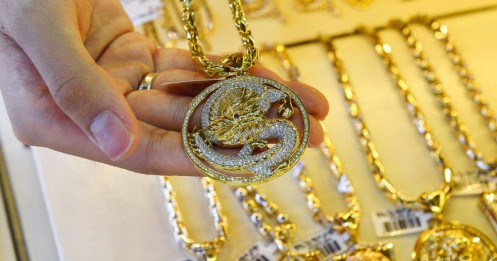 Giá vàng hôm nay 29/5 tăng nhẹ, SJC và vàng nhẫn ra sao?