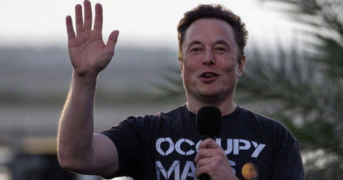 Bỏ lại chính trị, Musk đang toan tính điều gì?