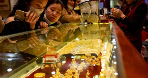 Nhập vàng hay xây sàn? Tìm lối thoát cho thị trường vàng bất ổn