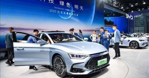 Nguy cơ khủng hoảng của thị trường xe điện Trung Quốc