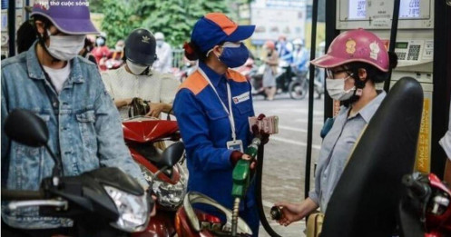 Giá xăng trong nước ngày mai có thể giảm nhẹ