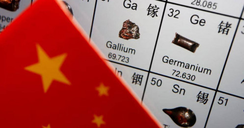 Trung Quốc làm gì mà khiến các nhà máy sản xuất ô tô trên thế giới có nguy cơ ngừng sản xuất hoàn toàn?