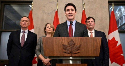 Canada chuẩn bị trả đũa thuế kim loại của Hoa Kỳ, EU báo cáo tiến triển trong các cuộc đàm phán