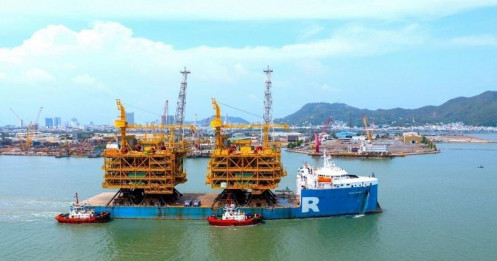 PVS nói gì về thông tin ôm lượng lớn tiền mặt và 'núi việc'