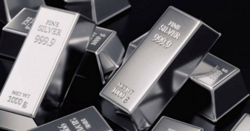 Giá bạc tăng gần 4%, chạm mức cao nhất kể từ năm 2012
