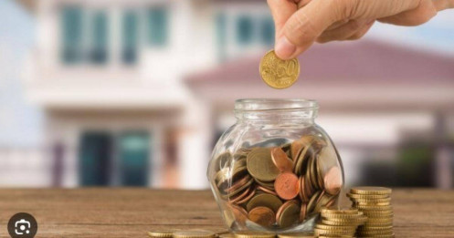 Mặc kệ người ta để dành tiền mua vàng, tiết kiệm tiền mua nhà: Tôi chọn tiêu tiền kiểu mình vui là được