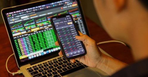 Sóng đầu cơ "quét" cổ đất